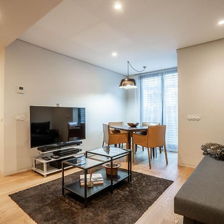 Primrose 1Br Delight W Parking By Lovelystay Porto Luaran gambar