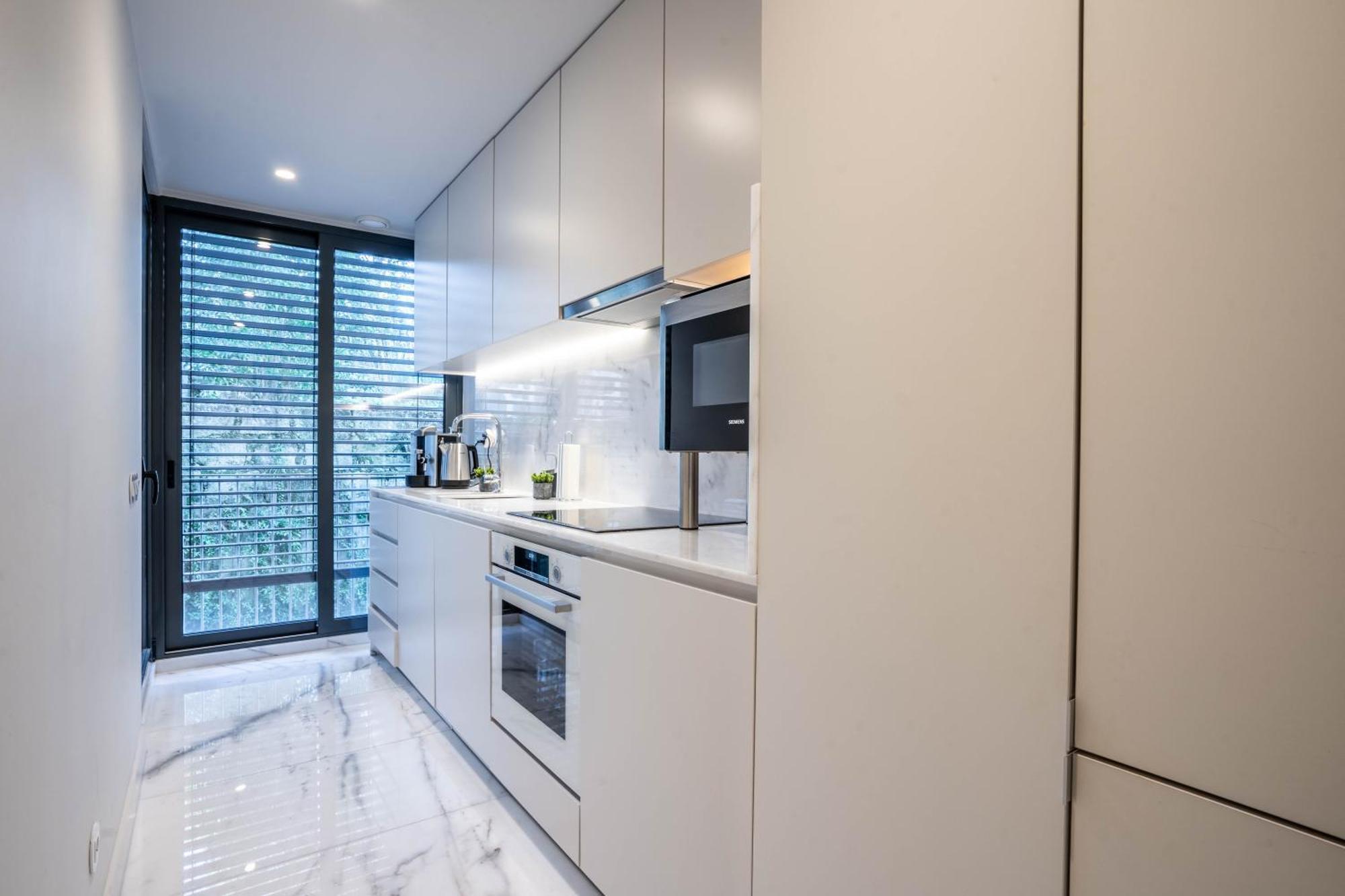 Primrose 1Br Delight W Parking By Lovelystay Porto Luaran gambar