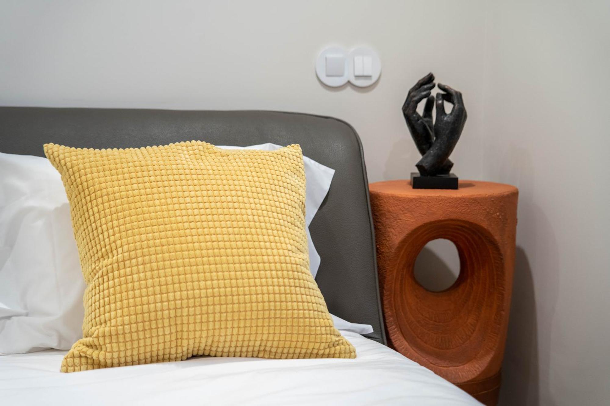 Primrose 1Br Delight W Parking By Lovelystay Porto Luaran gambar